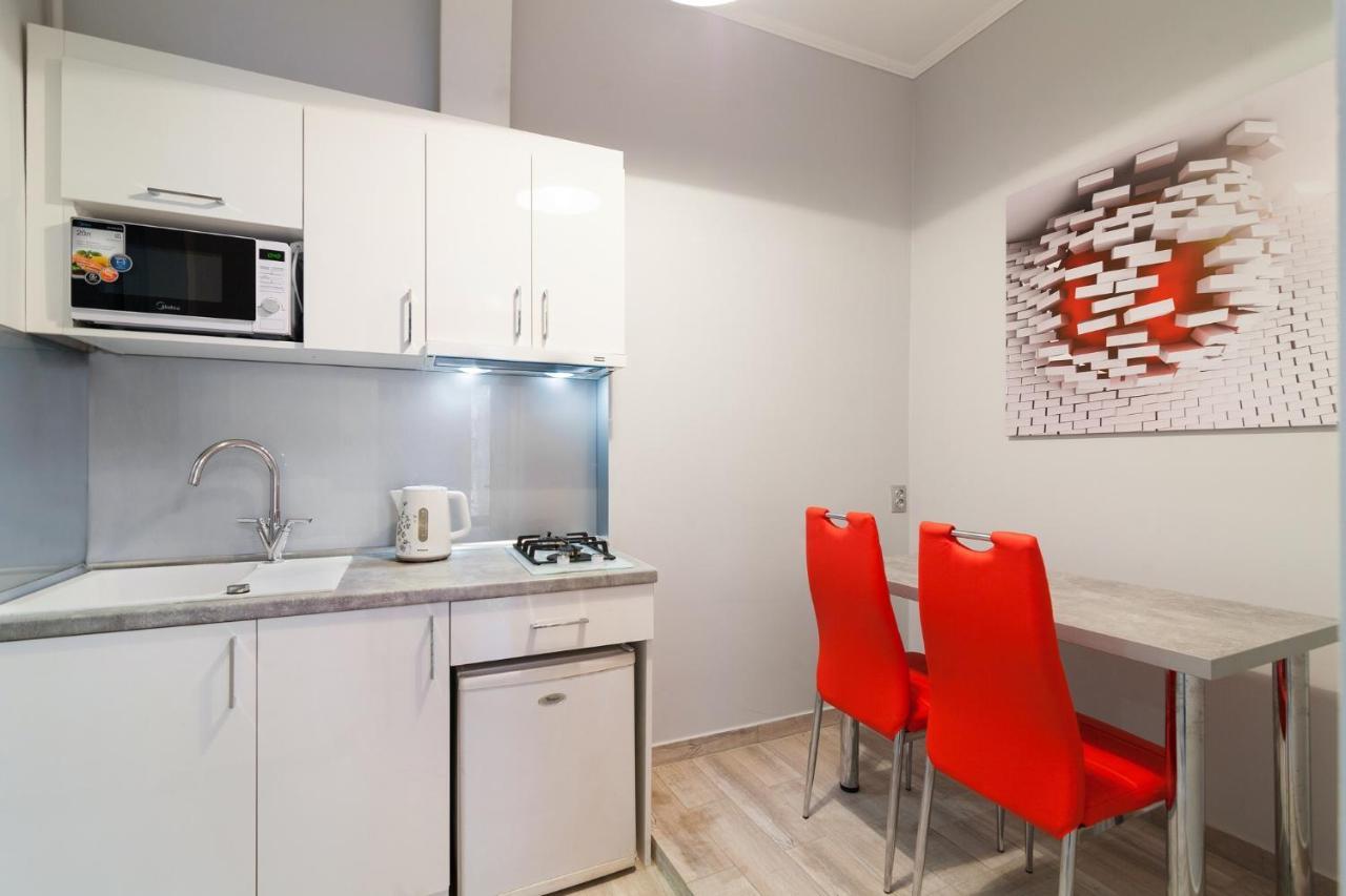 Queens Apartments 1 Lviv Extérieur photo